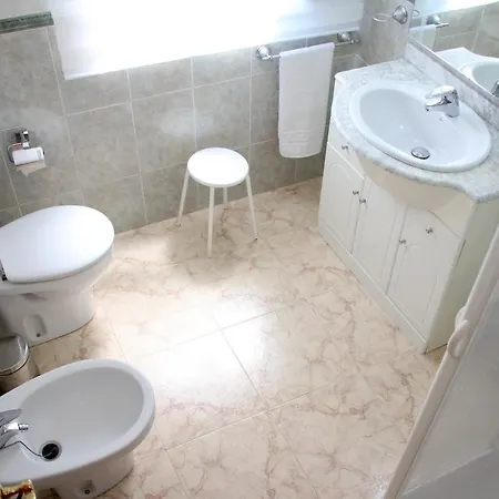 Appartamento Vivienda Turistica Carmelitas Descalzas Úbeda Esterno foto